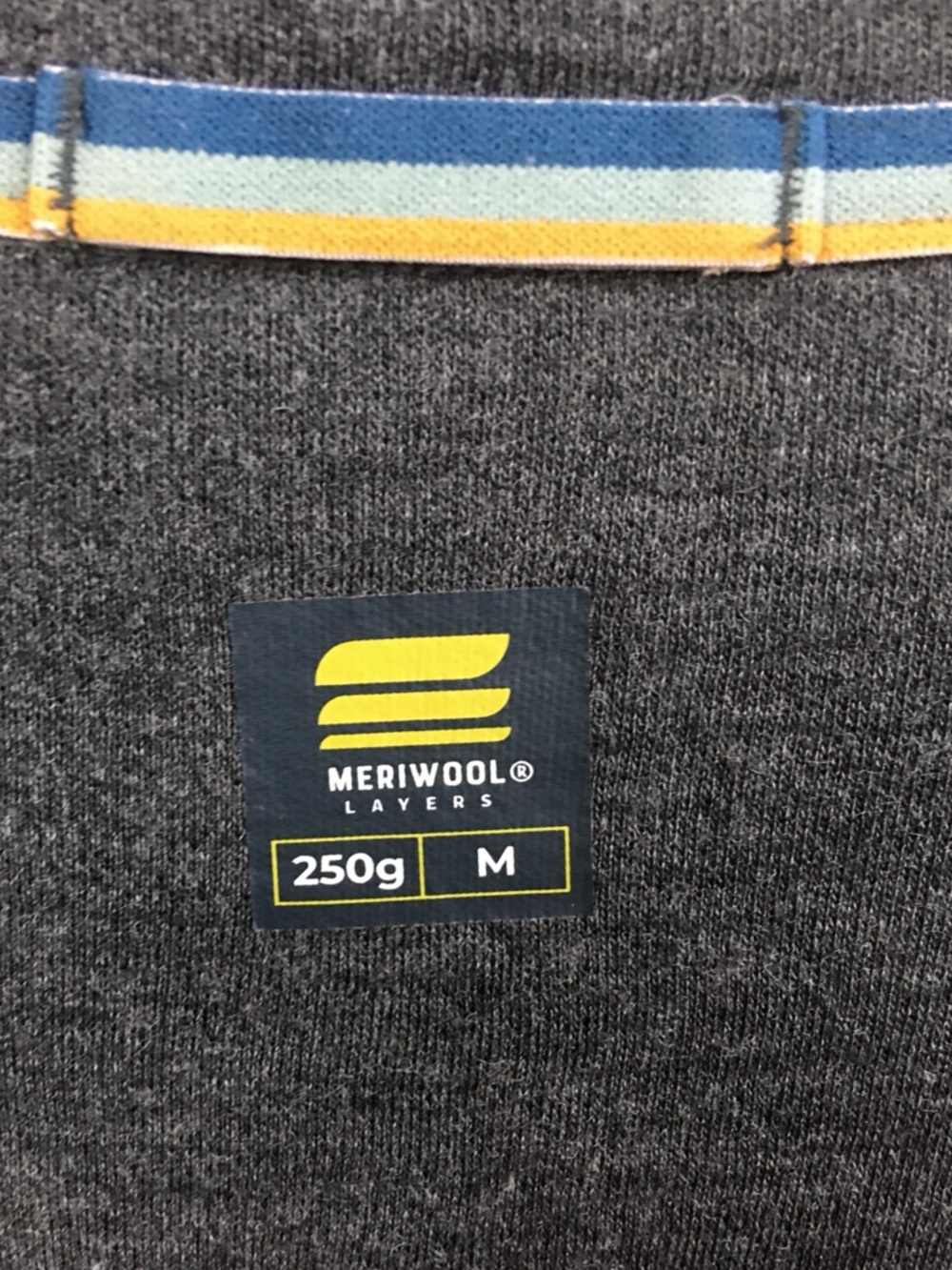 MERIWOOL Layers Midweight 250g 100% Merino Wool Quarter Zip Top In Charcoal M - Picture 9 of 14
